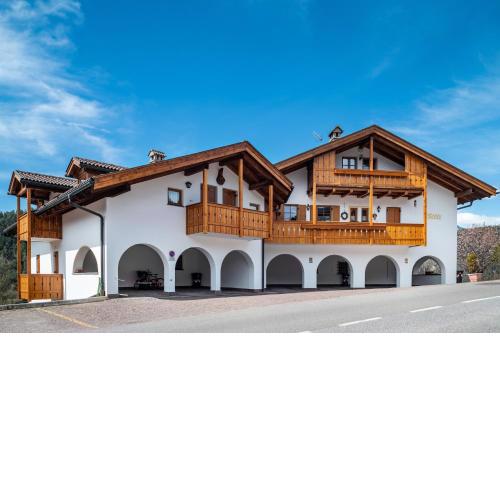 Chalet M