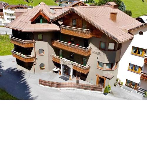 Chalet Madlein