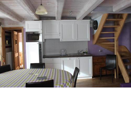 Chalet Picchio Quadrilocale
