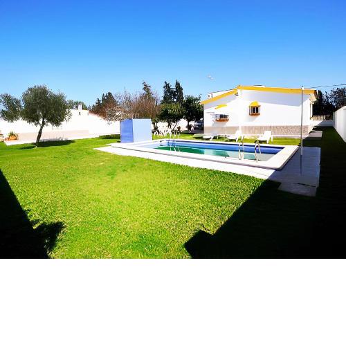 Chalet piscina privada solo familia y parejas II C