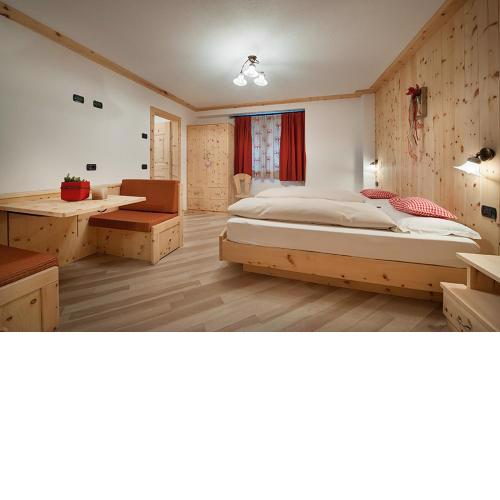 Chalet Sara Apartments