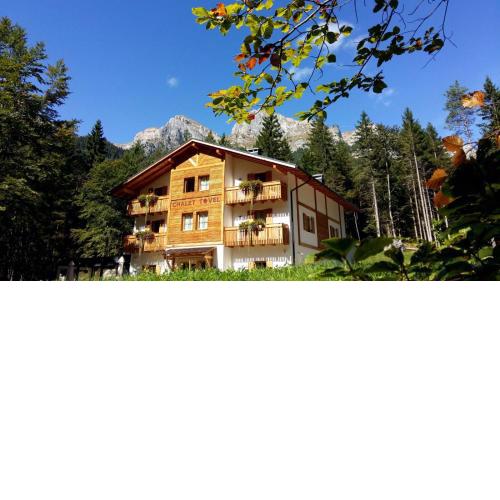 Chalet Tovel - Mountain Lake