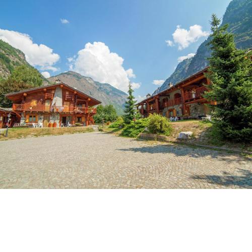 Chalet village situated in a quiet area