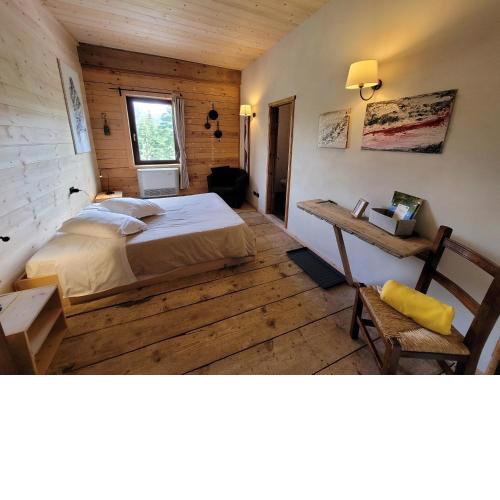 CHALET