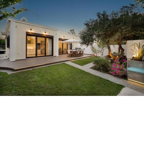 Chania Boutique Villa - steps from the beach