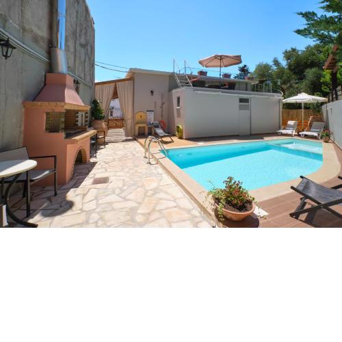 Chara Villas with 20m2 swimming pool-BBQ!