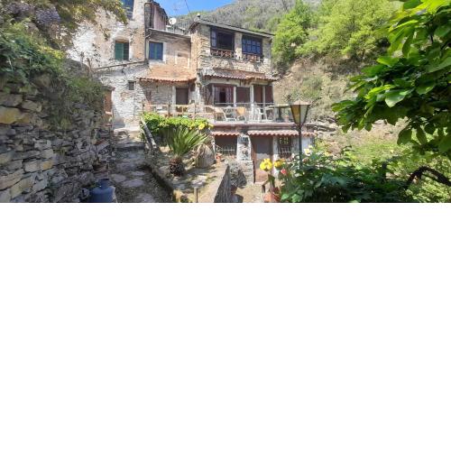 Characteristic house Aquasanta