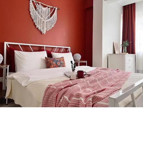 Charm and Cosy 2BR Apartment
