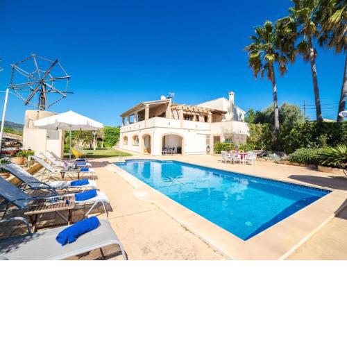 Charmante Finca mit Pool, Garten und Strandnähe