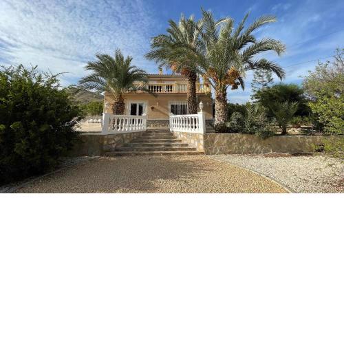 Charmante Villa avec piscine montagne/plage
