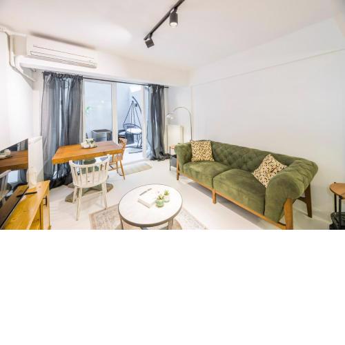 Charming 1BR House w/Patio and AC in Nişantaşı