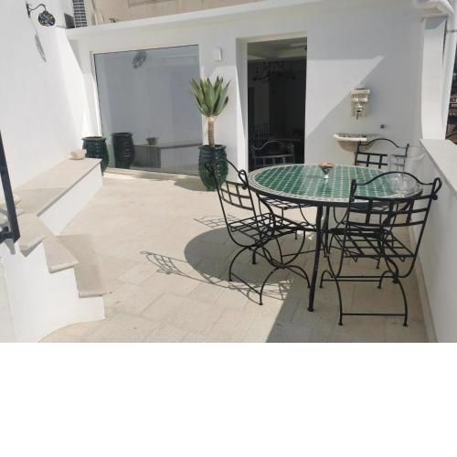 Charming 2 floor private house with terrace