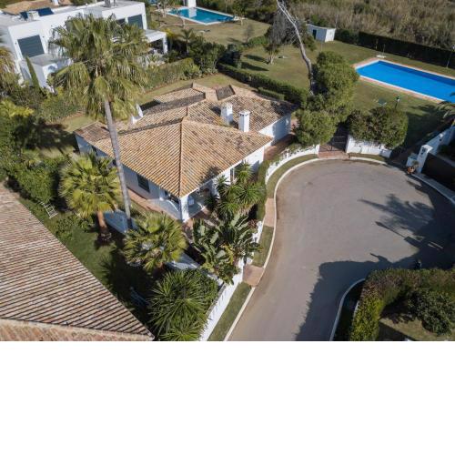 Charming 4bedroom Villa in Los Monteros Beach