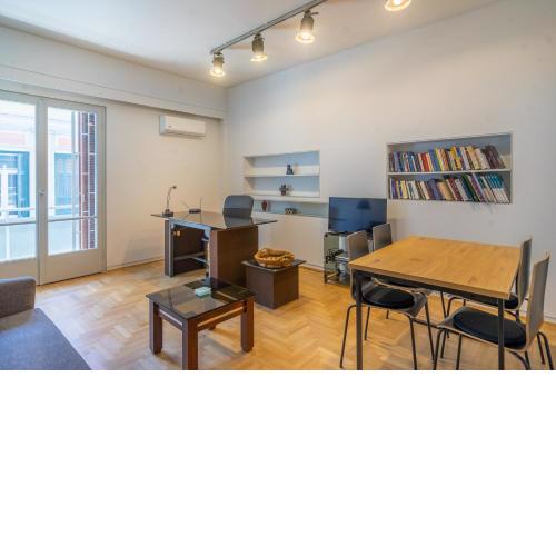 Charming and renovated flat in the heart of Athens