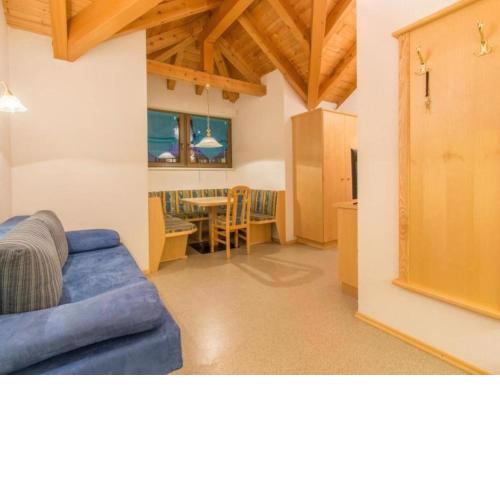 Charming Apartment in Flirsch with Wellness