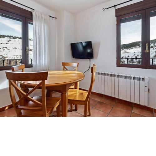 Charming Apartment in Gudar with Terrace