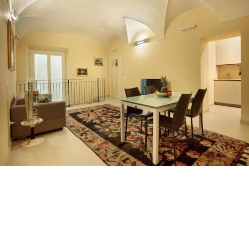 CHARMING APARTMENT IN PARMA/ TEATRO REGIO / WIFI