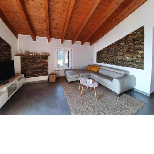 Charming apartment in Vignone with balcony