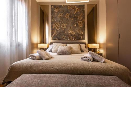 Charming Apartment on the Grand Canal R&R