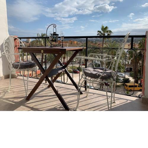 Charming apartment with sea views, Playa Arenal, Javea