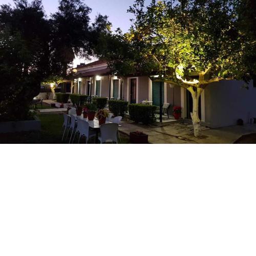 Charming Beach Studios