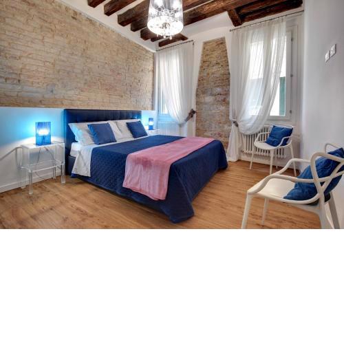 Charming Castello Apartments