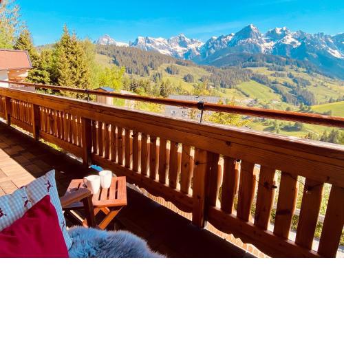 Charming Chalet Maria with amazing mountain view & garden