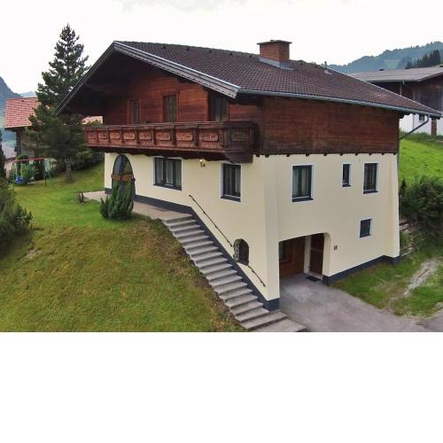 Charming Chalet near Gro arl with Garden