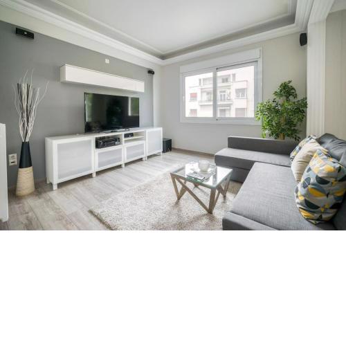 Charming Contemporary 2 bedroom apartment#