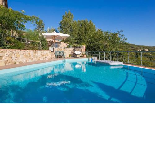 Charming Cottage with Garden and Swimming Pool!