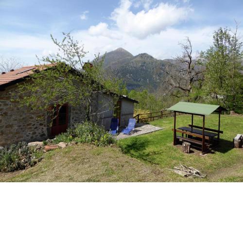 Charming detached house in Lucca province