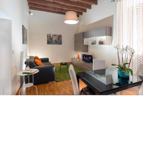 Charming Flat in the heart of Trastevere