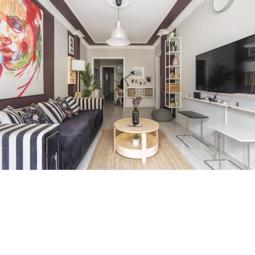 Charming Flat near Osmanbey Metro Station