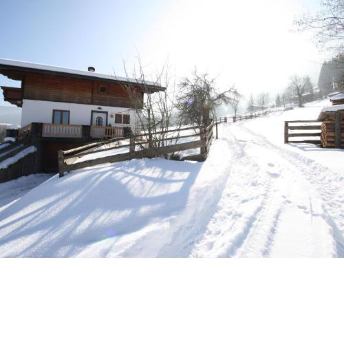 Charming Holiday Home in H ttau with Barbecue