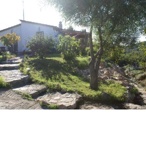 Charming Holiday Home in Kritinia with Garden