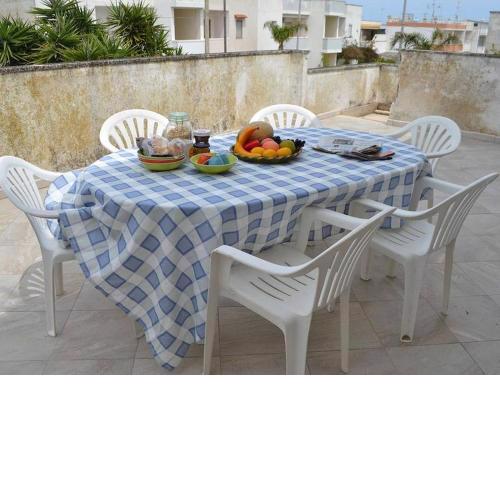Charming Holiday Home Near The Beach With A Terrace; Parking Available, Pets