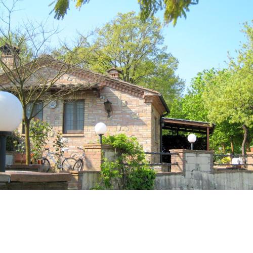 Charming holiday house in a rural setting located on a small estate