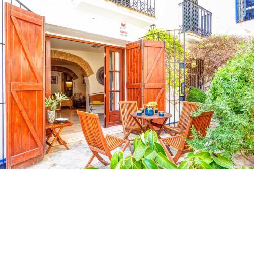 Charming house next to the beach by Hello Homes Sitges