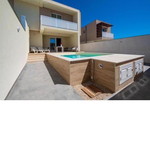 Charming House Sveleo