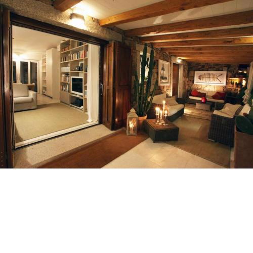 Charming house with pool in Porto Pollo