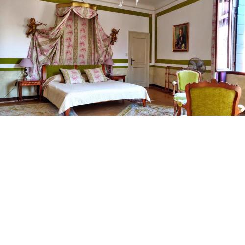 Charming large palazzo in center Venice for up to 9 people