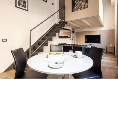 Charming Loft S. Gregorio 49 Master Guest
