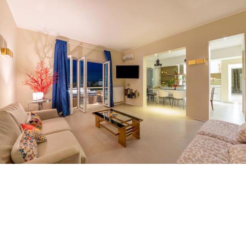 Charming luxury apartment: Sorrento center