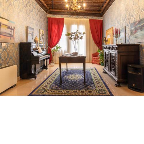 Charming Palace Santa Fosca