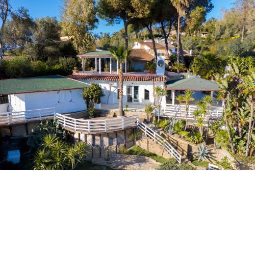 Charming Sea View Villa with Pool - Praialonga