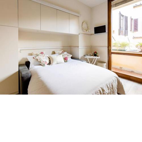 Charming Studio next to the Duomo