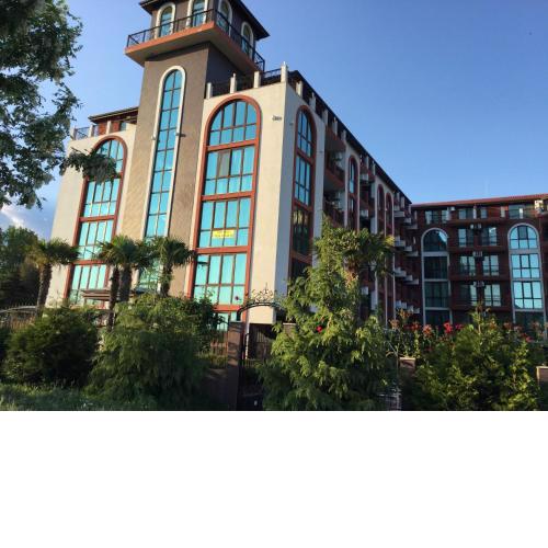 Chateau Del Marina Penthouses