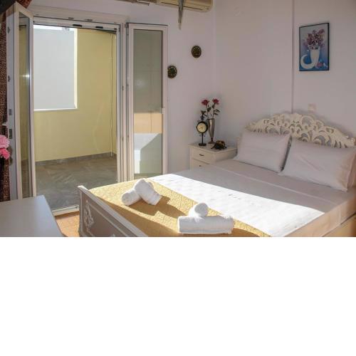 Cheerful 2 - Bedroom home in Tinos