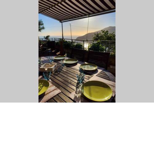 Cherry’s house sea view citra 010037-LT-0449