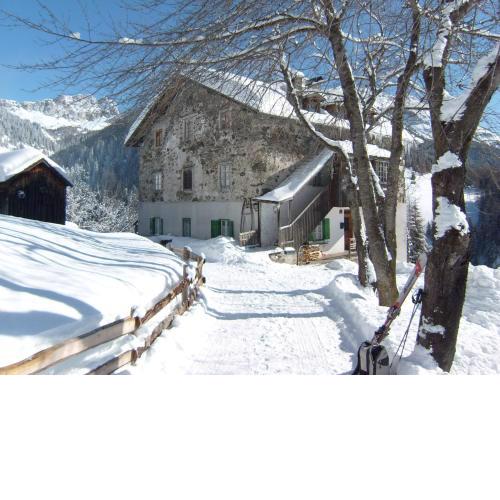 Cherz Romantic House